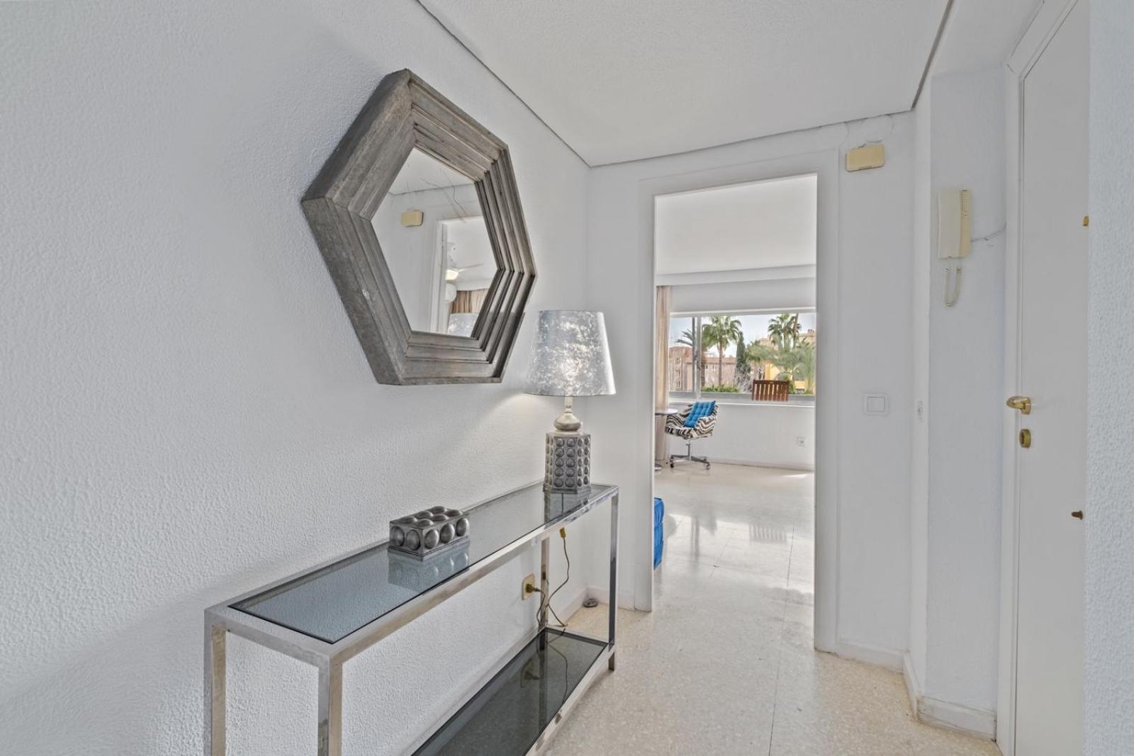 Piso Con 2 Habitaciones, 2 Terrazas Y Piscina Torremolinos Eksteriør bilde