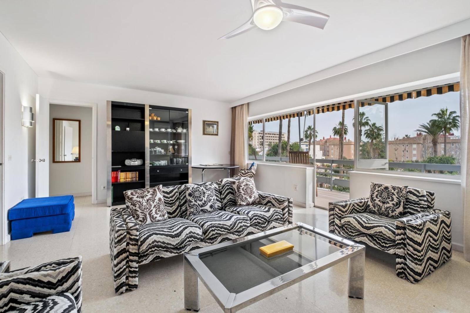 Piso Con 2 Habitaciones, 2 Terrazas Y Piscina Torremolinos Eksteriør bilde