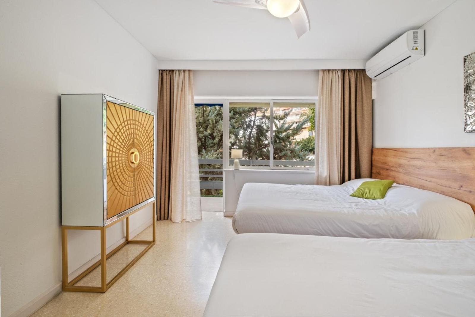 Piso Con 2 Habitaciones, 2 Terrazas Y Piscina Torremolinos Eksteriør bilde