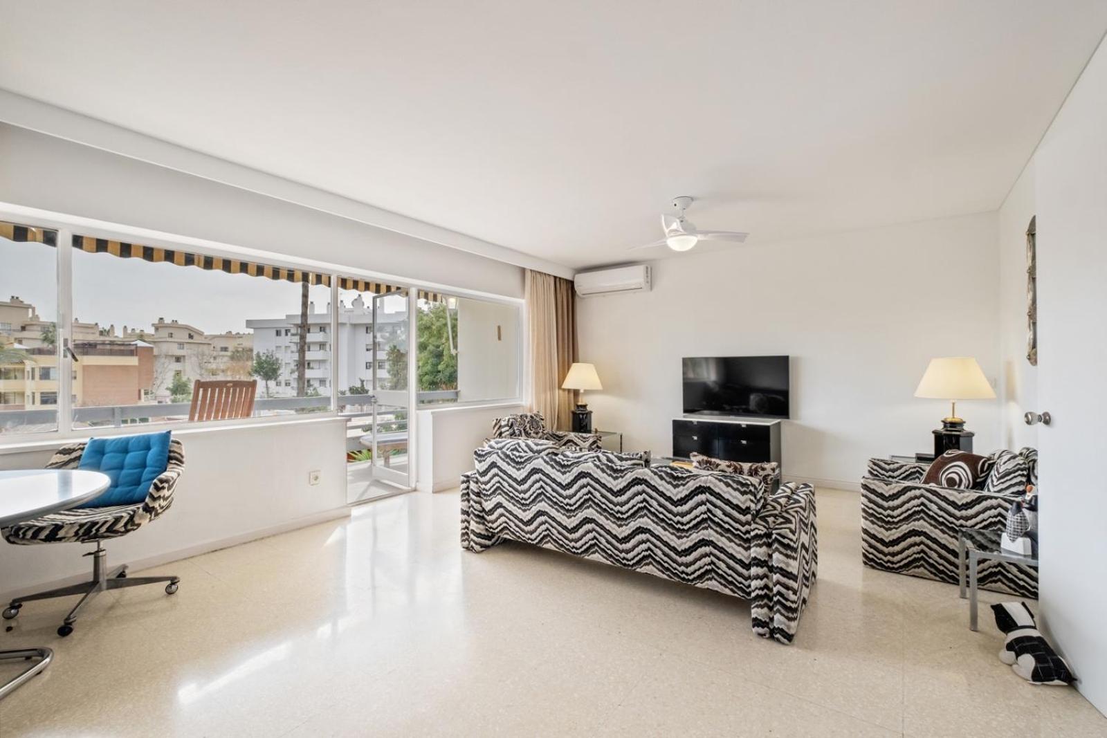 Piso Con 2 Habitaciones, 2 Terrazas Y Piscina Torremolinos Eksteriør bilde