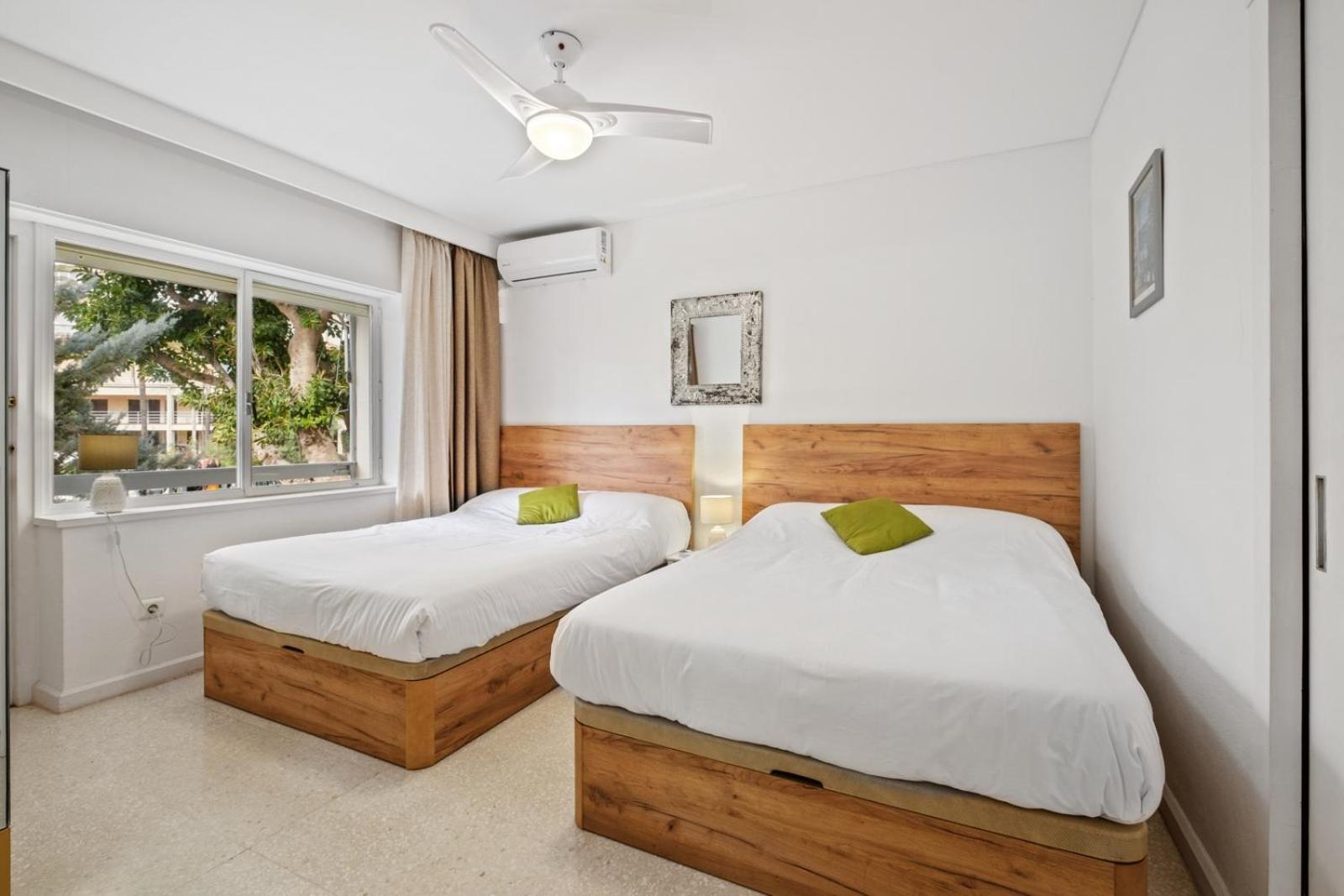 Piso Con 2 Habitaciones, 2 Terrazas Y Piscina Torremolinos Eksteriør bilde