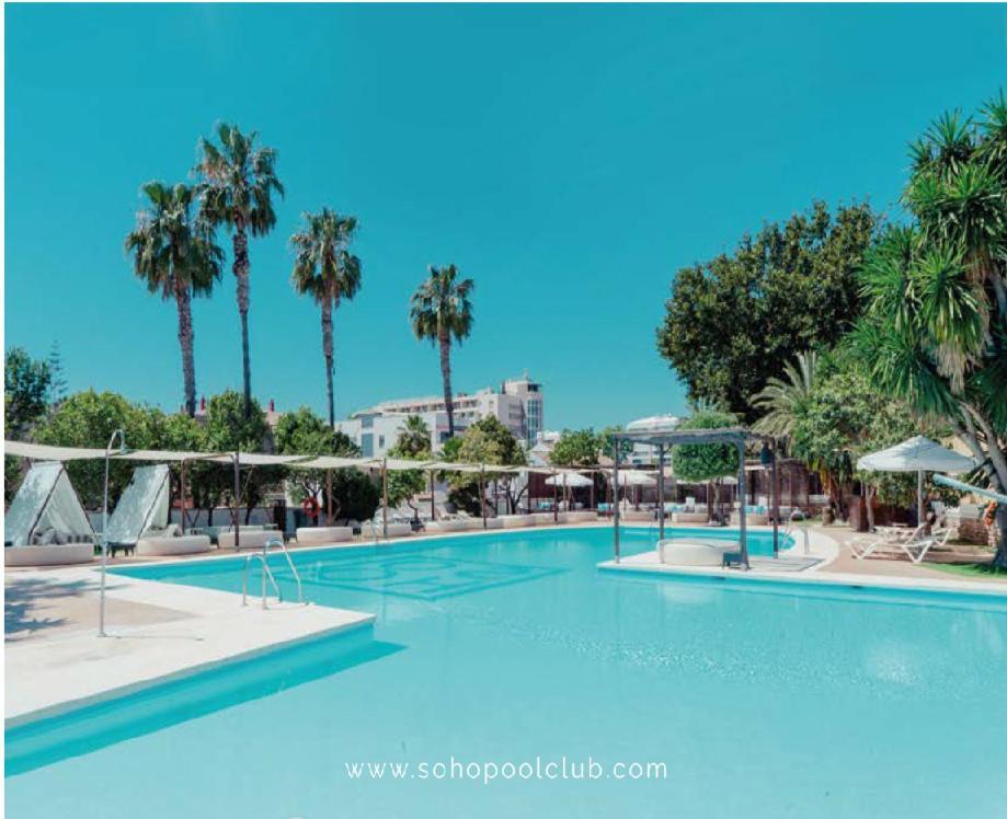 Piso Con 2 Habitaciones, 2 Terrazas Y Piscina Torremolinos Eksteriør bilde